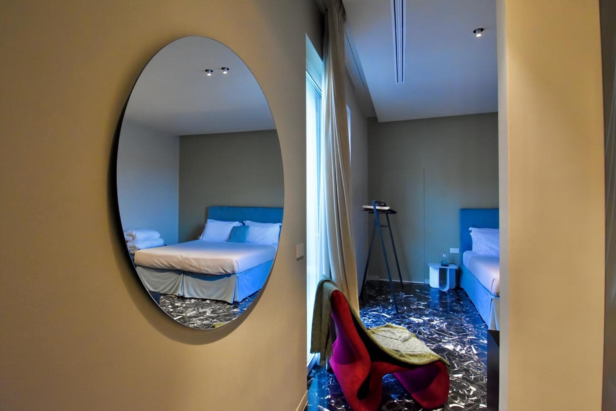 Mpiut - Housea Hotel โปลีญาโนอามาเร ภายนอก รูปภาพ